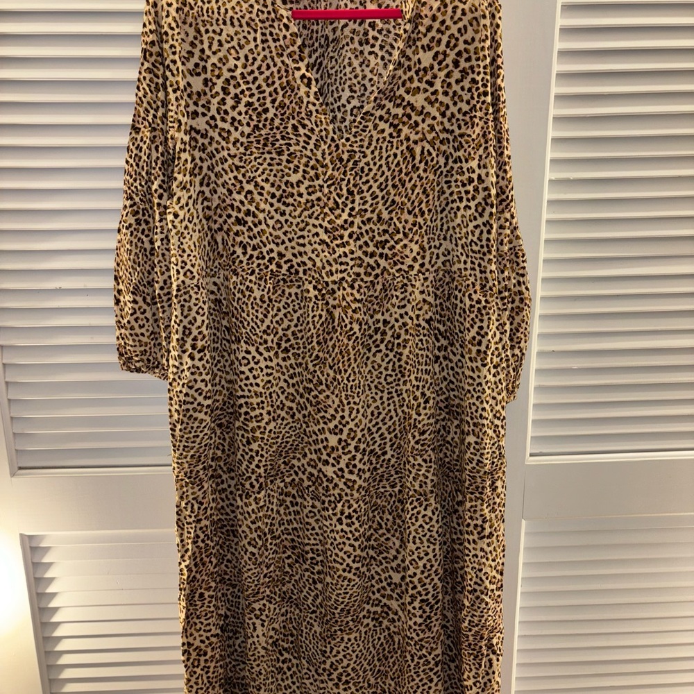 Terra & Sky Brown Tan Dolman Sleeve V-Neck Dress